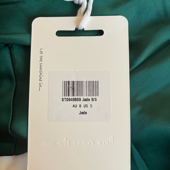 JADE SATIN DRESS HERE COMES THE SUN - Picture 5 of 6